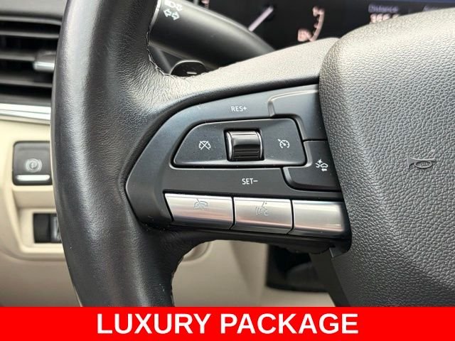 Used 2023 Red Cadillac Luxury image 21
