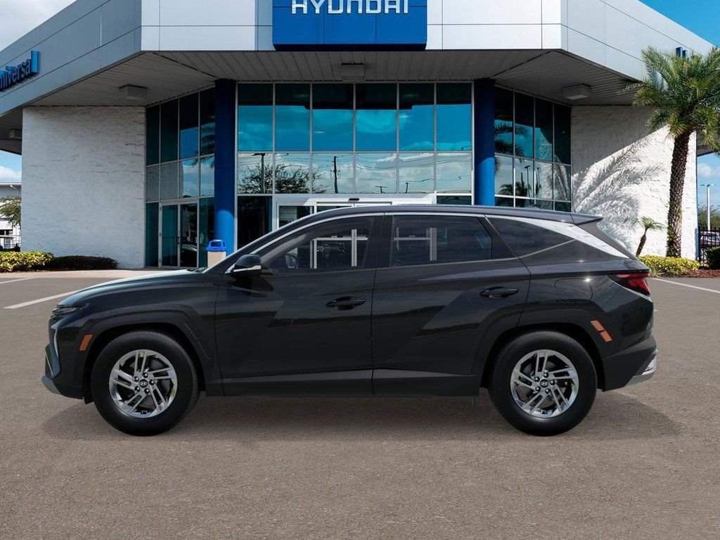 New 2026 Black Hyundai SE FWD image 20