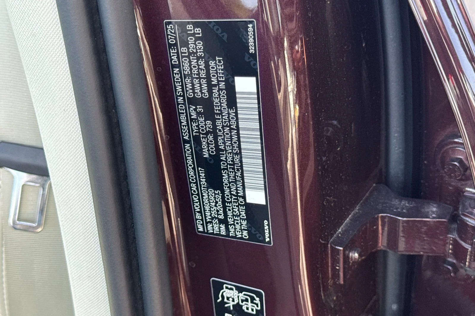New 2026 Mulberry Red Volvo T8 Ultra image 29