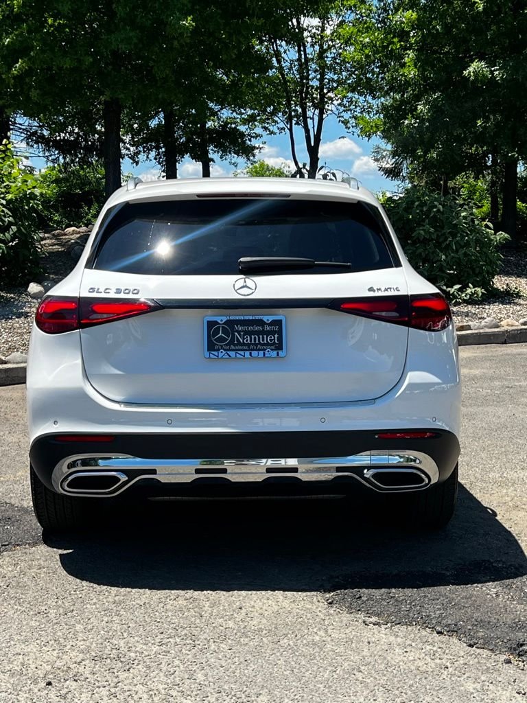 Certified Used 2023 White Mercedes-Benz GLC 300 image 6