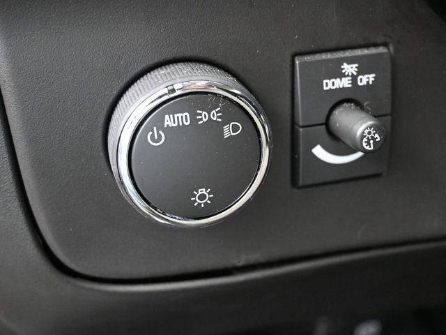2024 Chevrolet Express Passenger LT - Photo 19