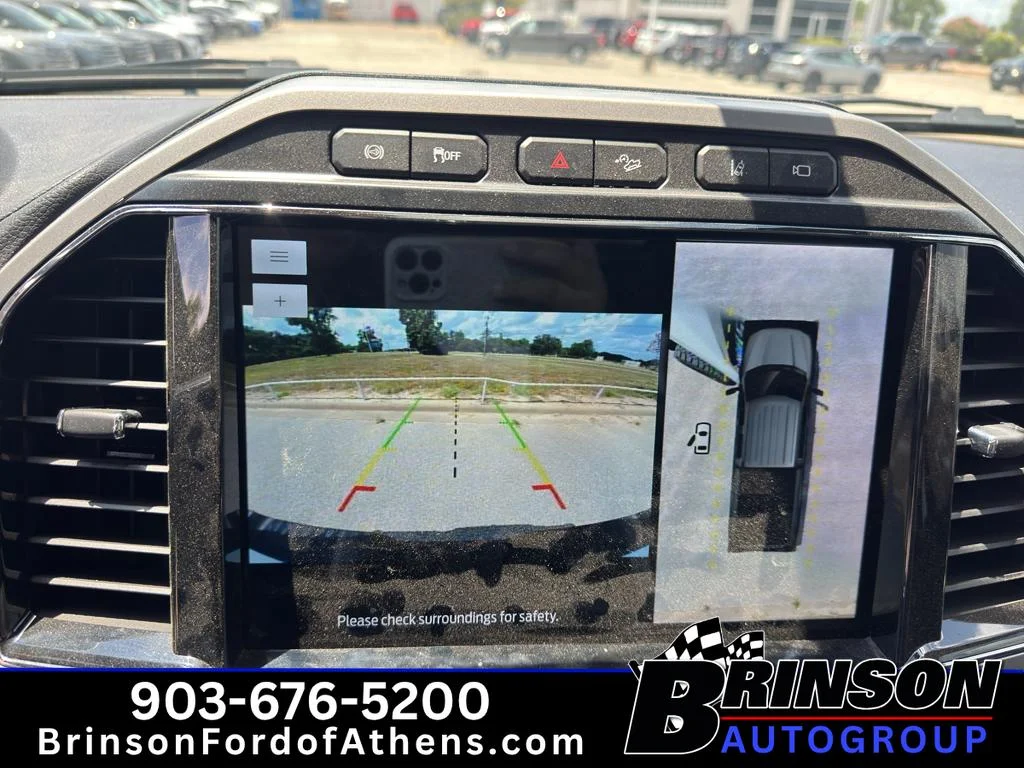 Used 2022 Star White Metallic Tri-Coat Ford LARIAT image 22