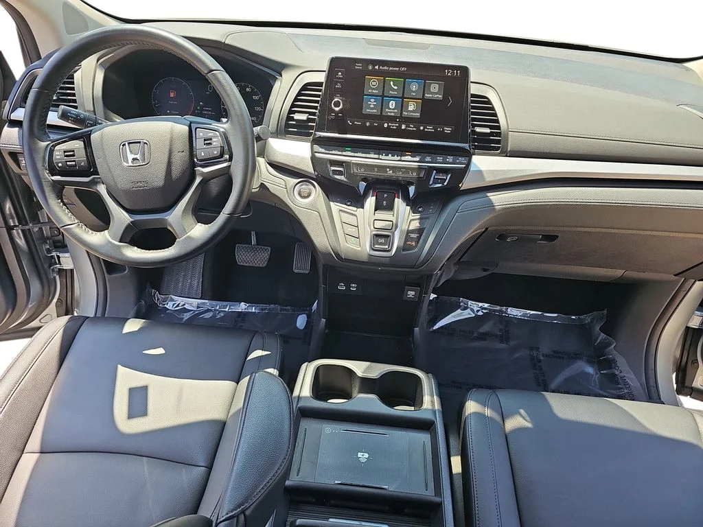 Used 2025  Honda EX-L image 9