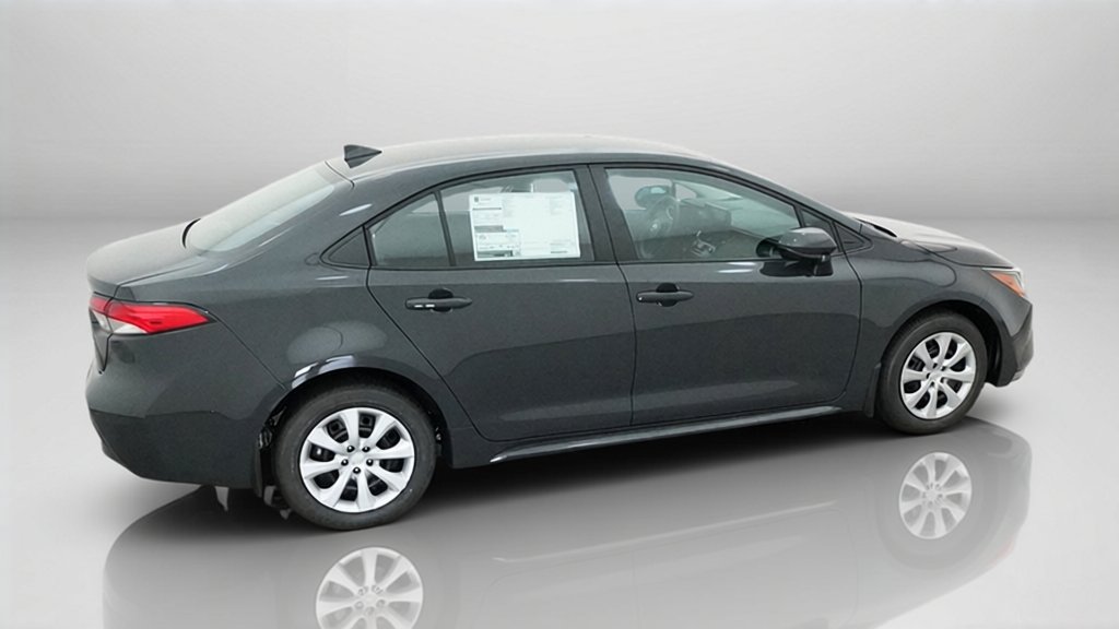 New 2027 Underground Toyota LE image 38