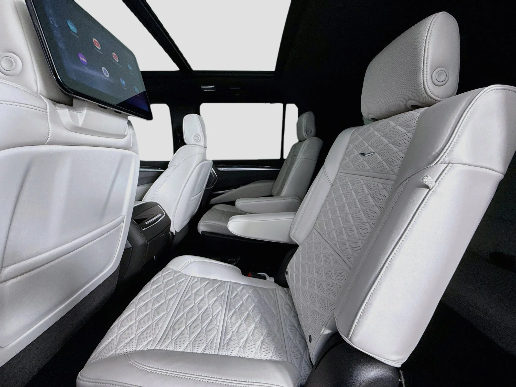 Used 2025 Aegean Stone Cadillac Escalade-V ESV image 27