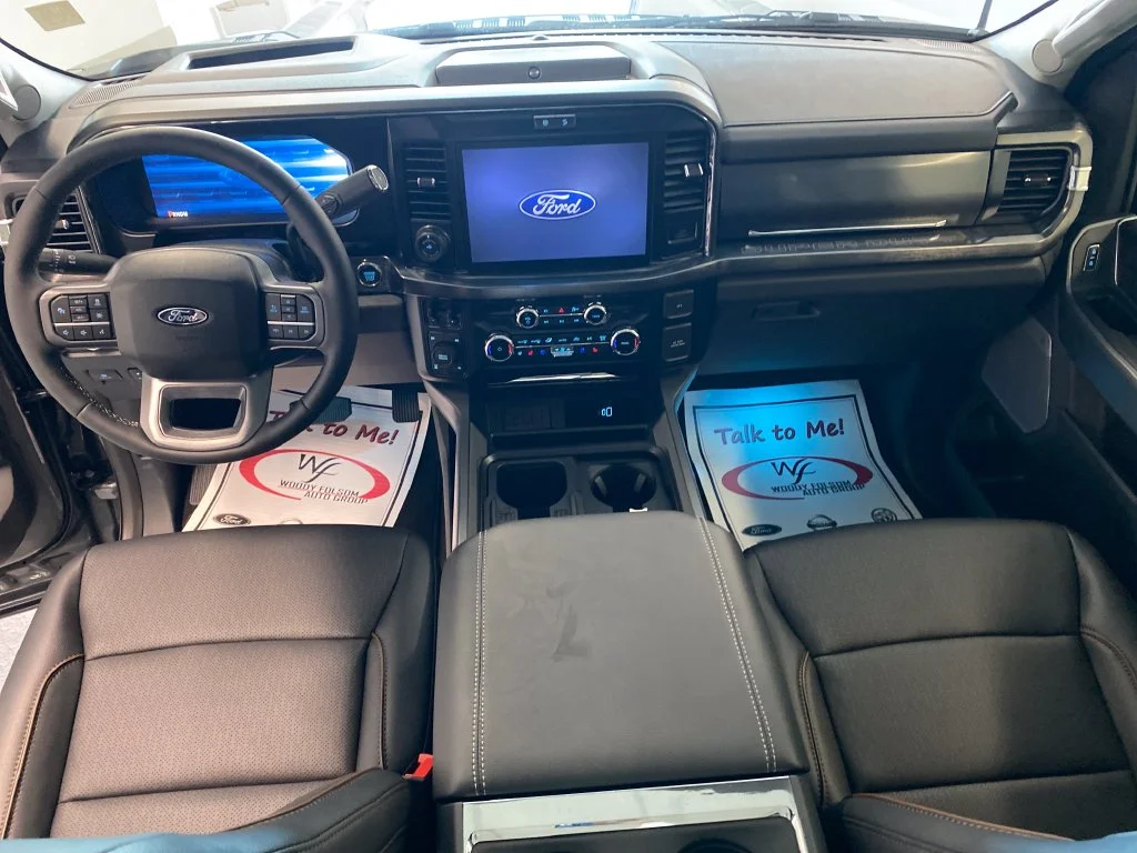 New 2027 Gray Ford Lariat image 20