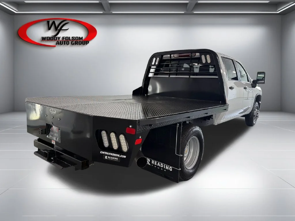 New 2026 Summit White Chevrolet Work Truck image 7