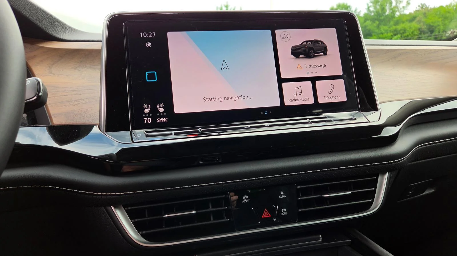 New 2026 Deep Black Pearl Volkswagen 2.0T SE image 34