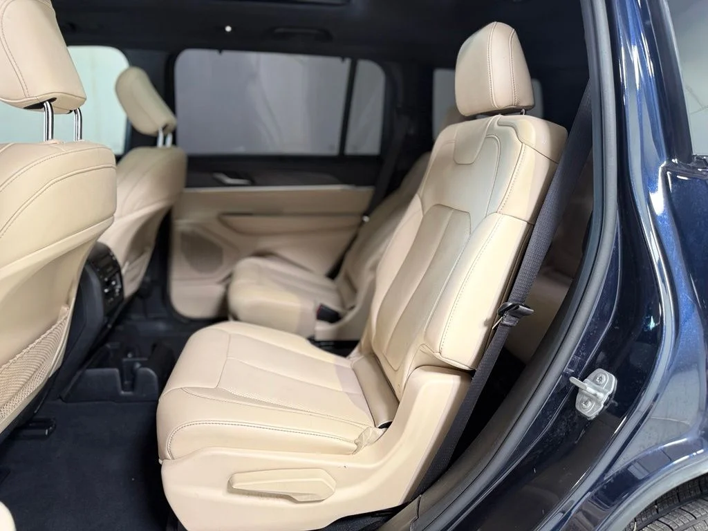 Used 2024 Black Jeep Limited image 17