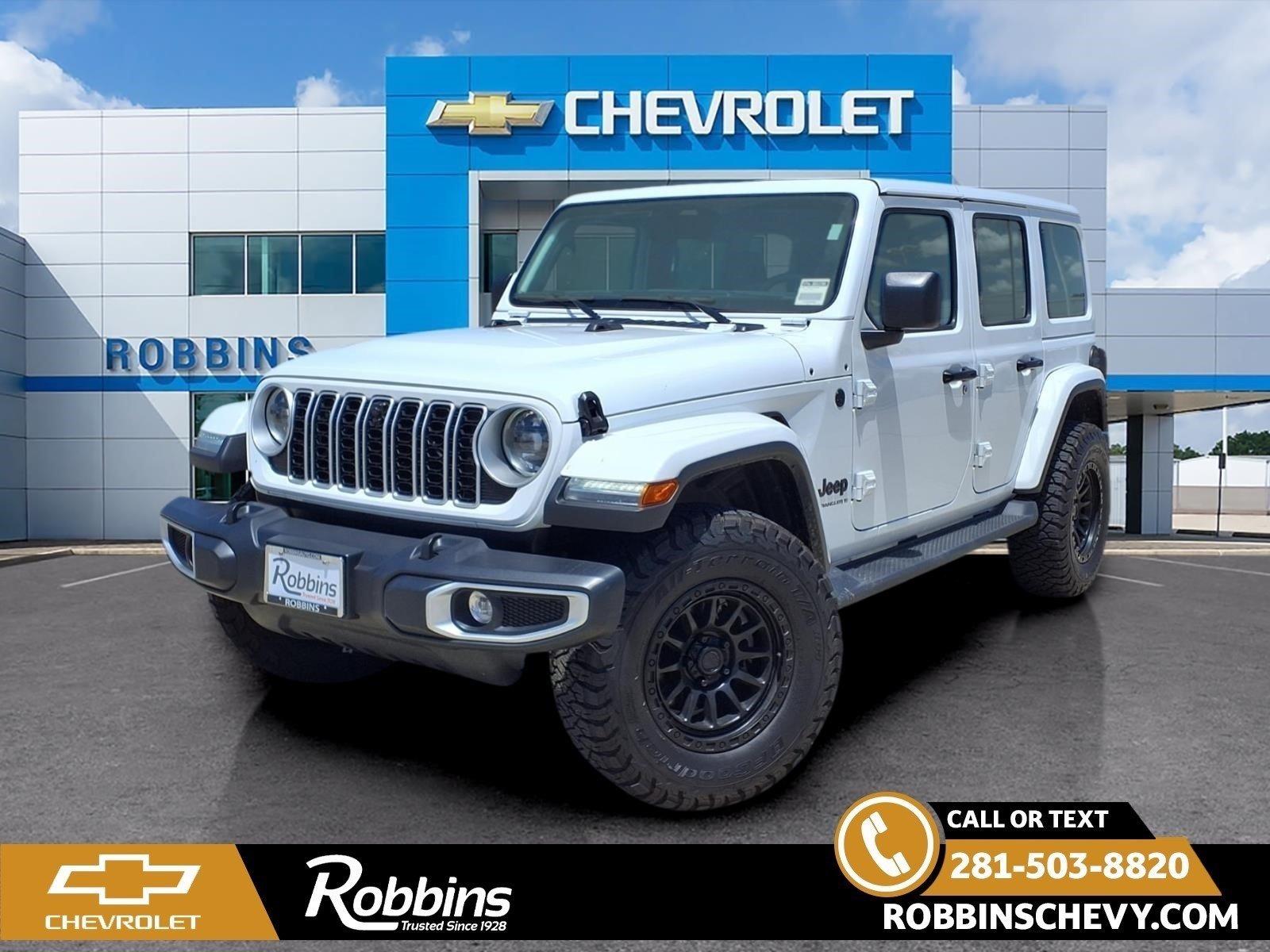 2025 Jeep Wrangler Sahara's photo