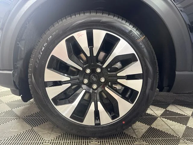 New 2026 Agate Black Metallic Ford Platinum image 10