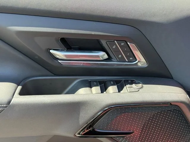 New 2026 Habanero Orange Chevrolet LT - Max Range image 11