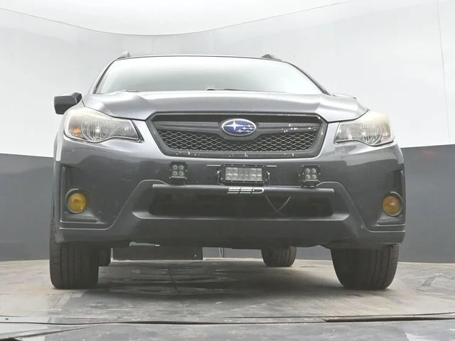 Used 2016 Gray Subaru 2.0i Premium image 27