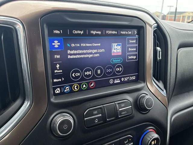 Used 2020 White Chevrolet High Country image 15