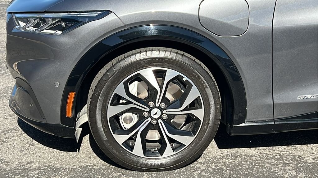Used 2023 Gray Ford Premium image 8