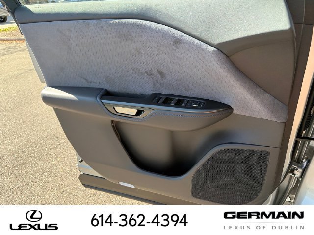 New 2026 Iridium and Black Onyx Lexus  550e F SPORT AWD image 25