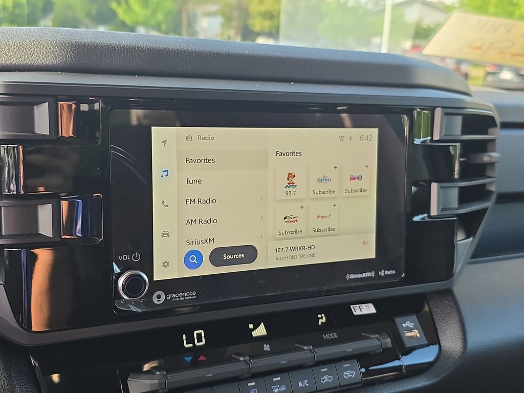 2024 Toyota Tundra SR5 - Photo 23