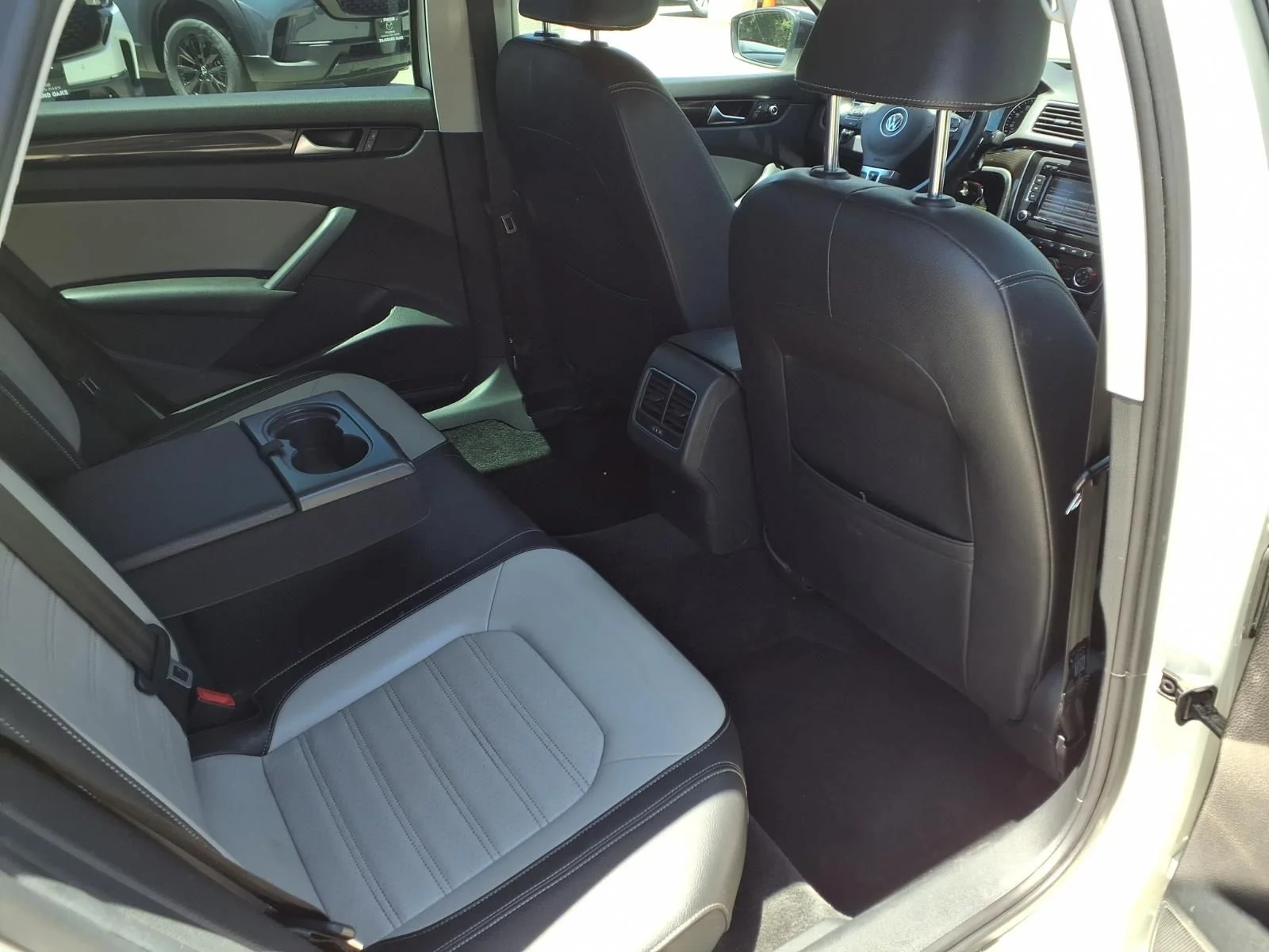 Used 2015 White Volkswagen 1.8T Sport image 20