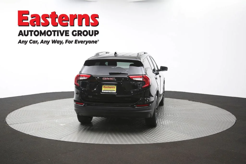 Used 2023 Black GMC SLE image 39