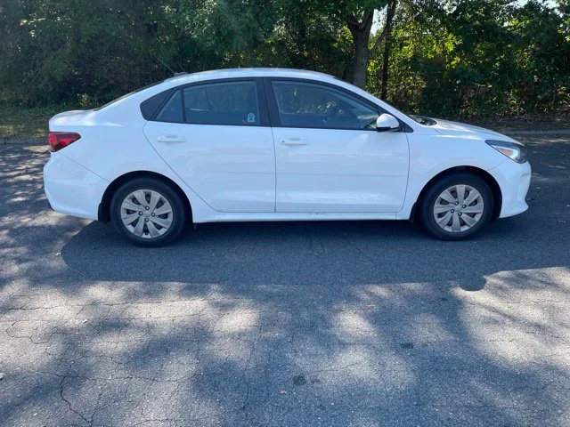 Used 2020 White Kia LX image 6