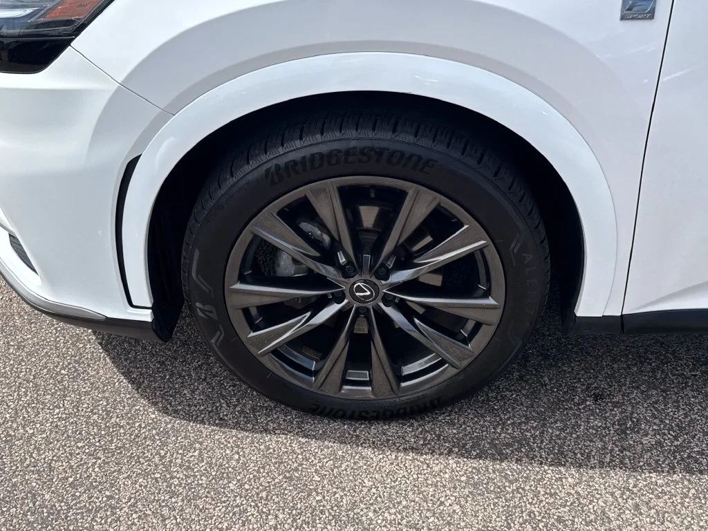 Used 2025 White Lexus 350h F SPORT Design image 37