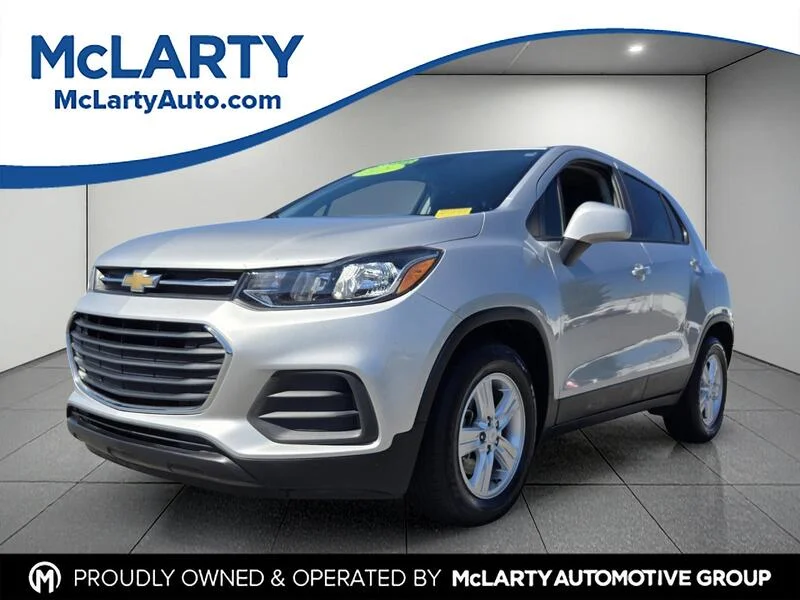 Used 2020 Silver Ice Metallic CHEVROLET LS image 1