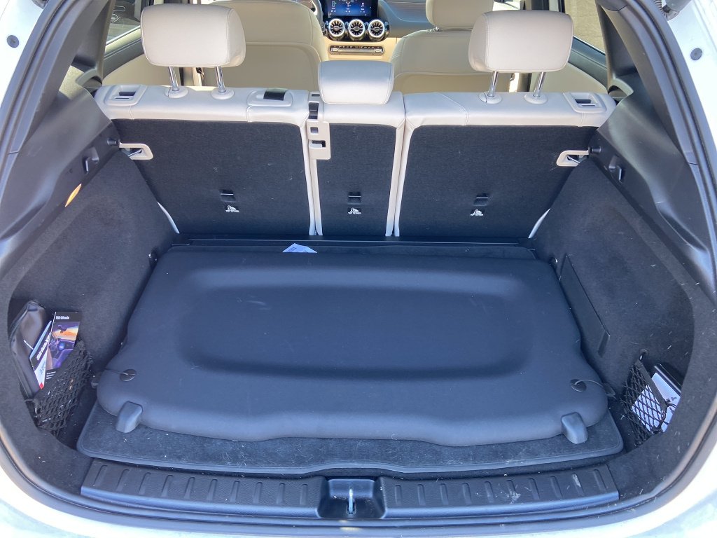 Certified Used 2026 Polar White Mercedes-Benz GLA 250 4MATIC® image 16