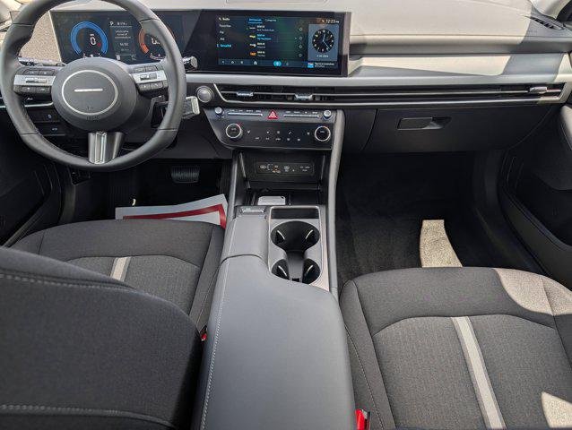 New 2026 Serenity White Hyundai SEL Sport image 9