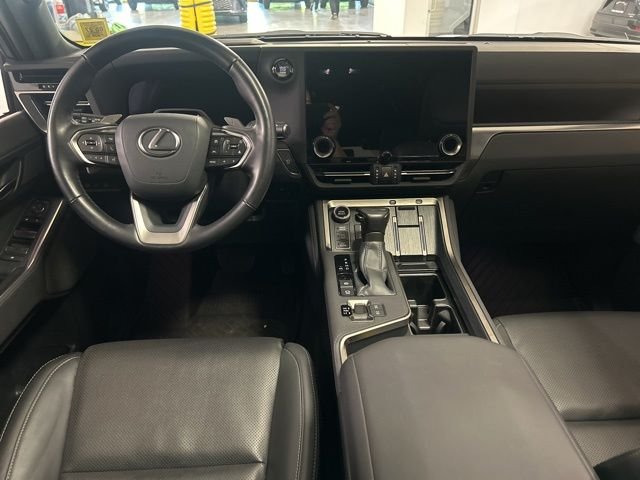 2024 Lexus GX Overtrail - Photo 16