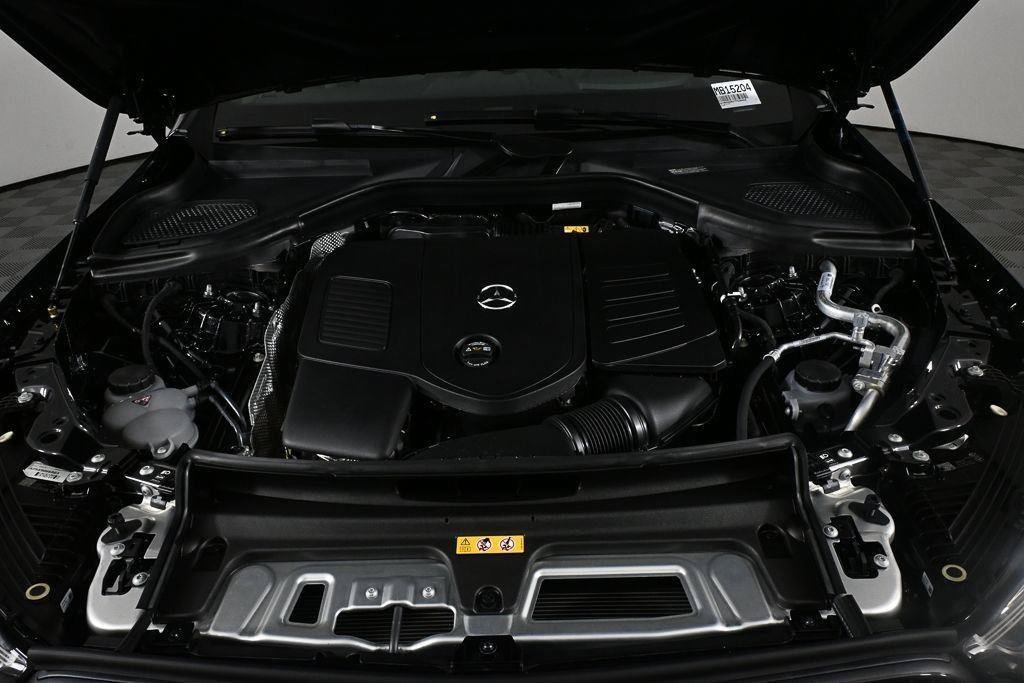 New 2026 Obsidian Black Metallic Mercedes-Benz GLC 300 image 71