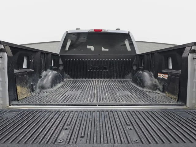 Certified Used 2025 White Metallic Ford XLT image 29