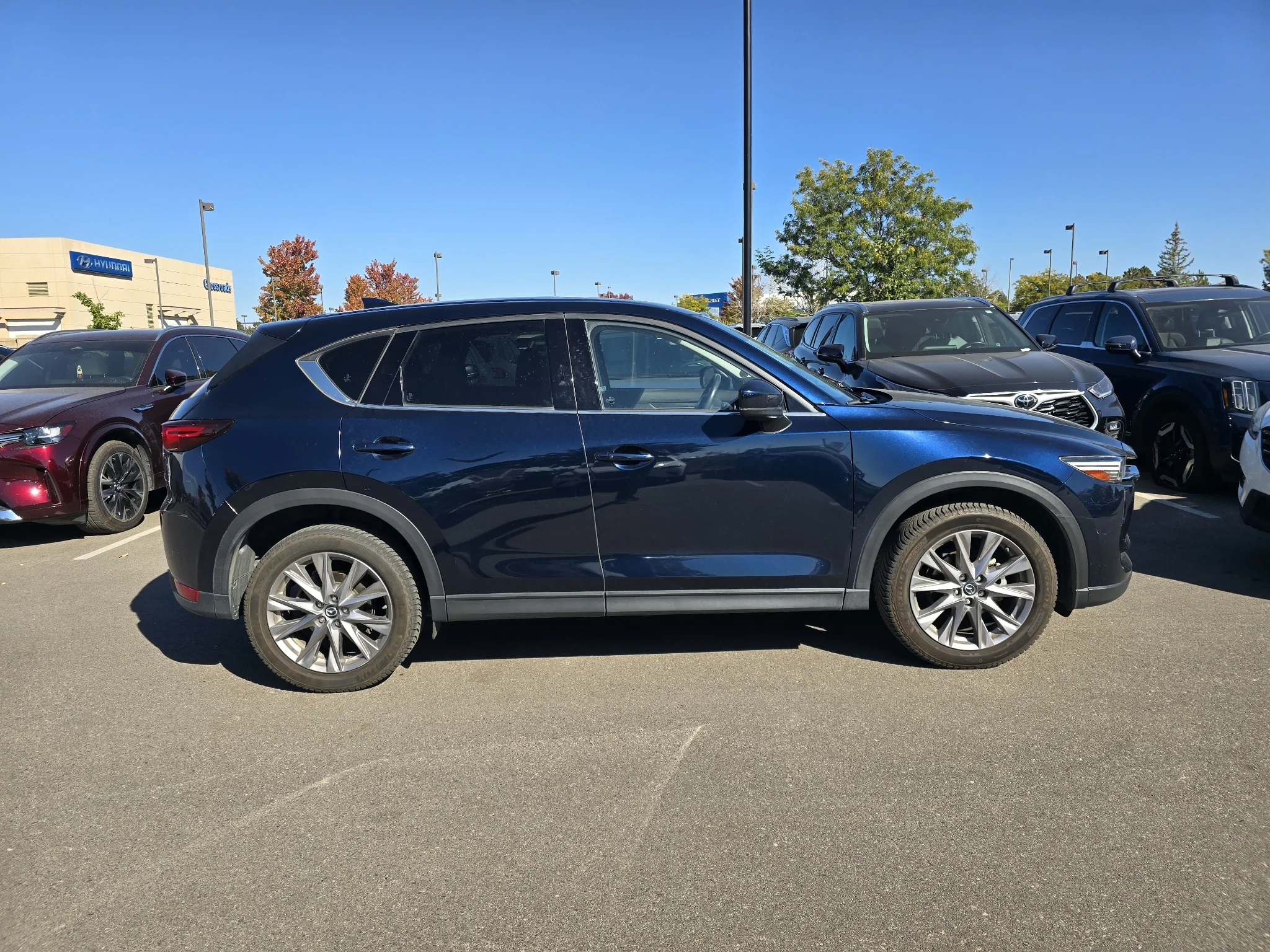 Used 2019 Deep Crystal Blue Mica Mazda Grand Touring image 6