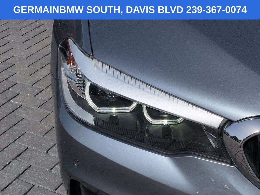 Used 2020 Bluestone Metallic BMW 530i image 11