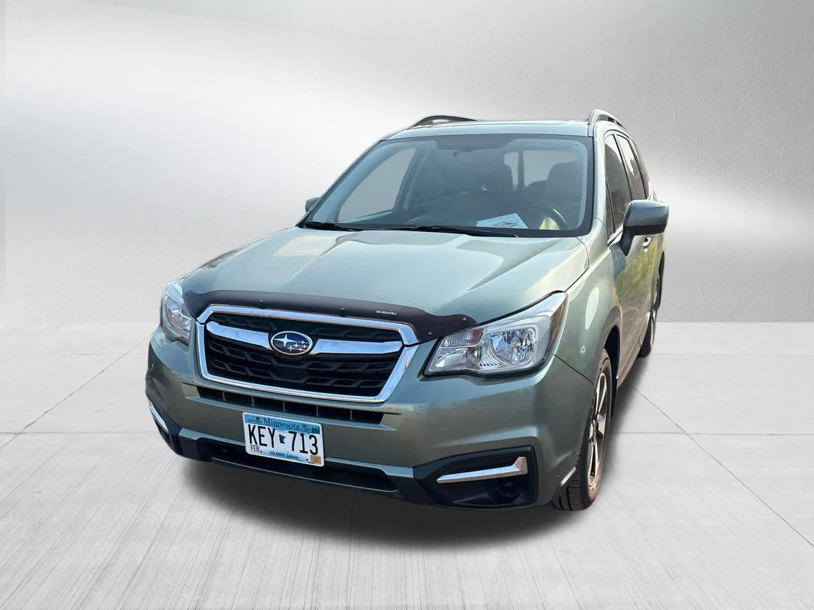 Used 2017 Jasmine Green Metallic Subaru Premium image 3