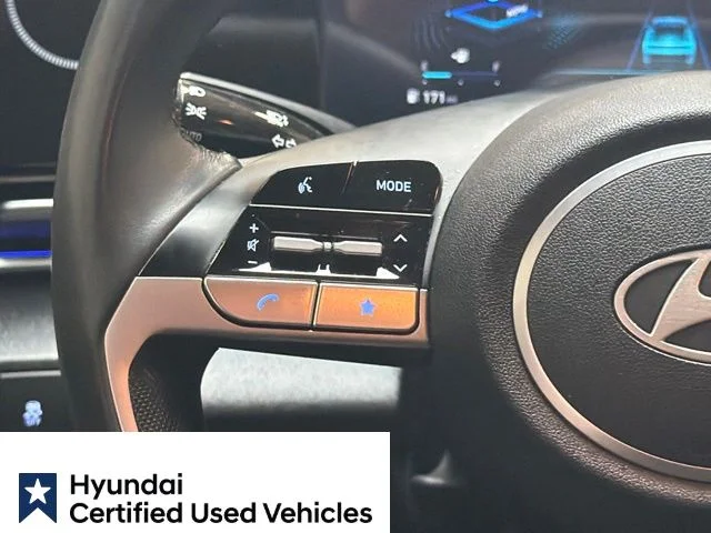 Certified Used 2025 Abyss Black Hyundai SEL Convenience image 24