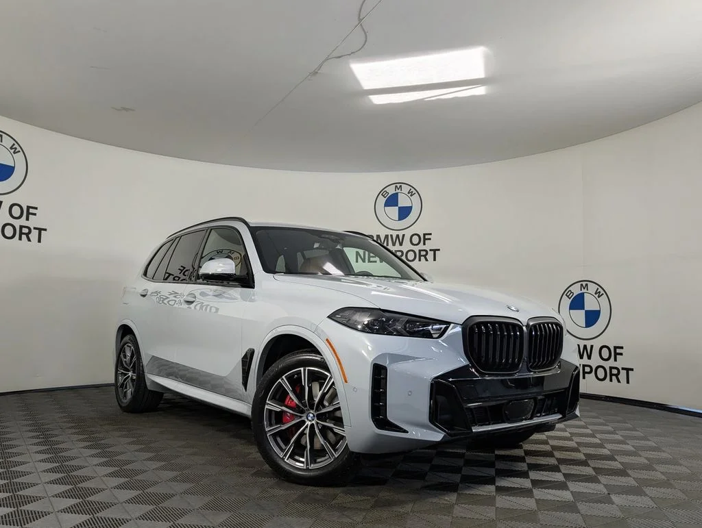 New 2026 Brooklyn Grey Metallic BMW xDrive40i image 3