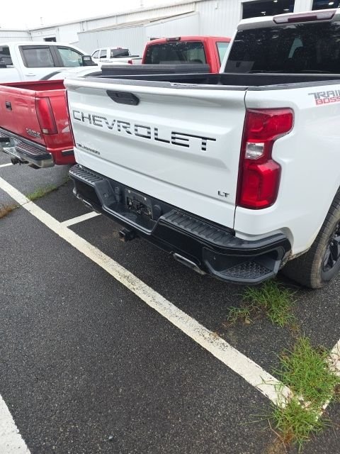 Used 2020 White Chevrolet LT Trail Boss image 9