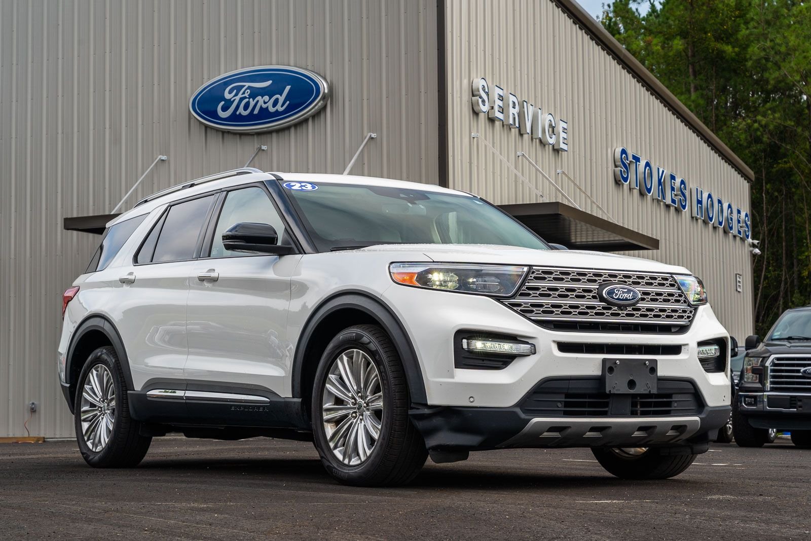 Certified Used 2023 White Ford Limited image 1