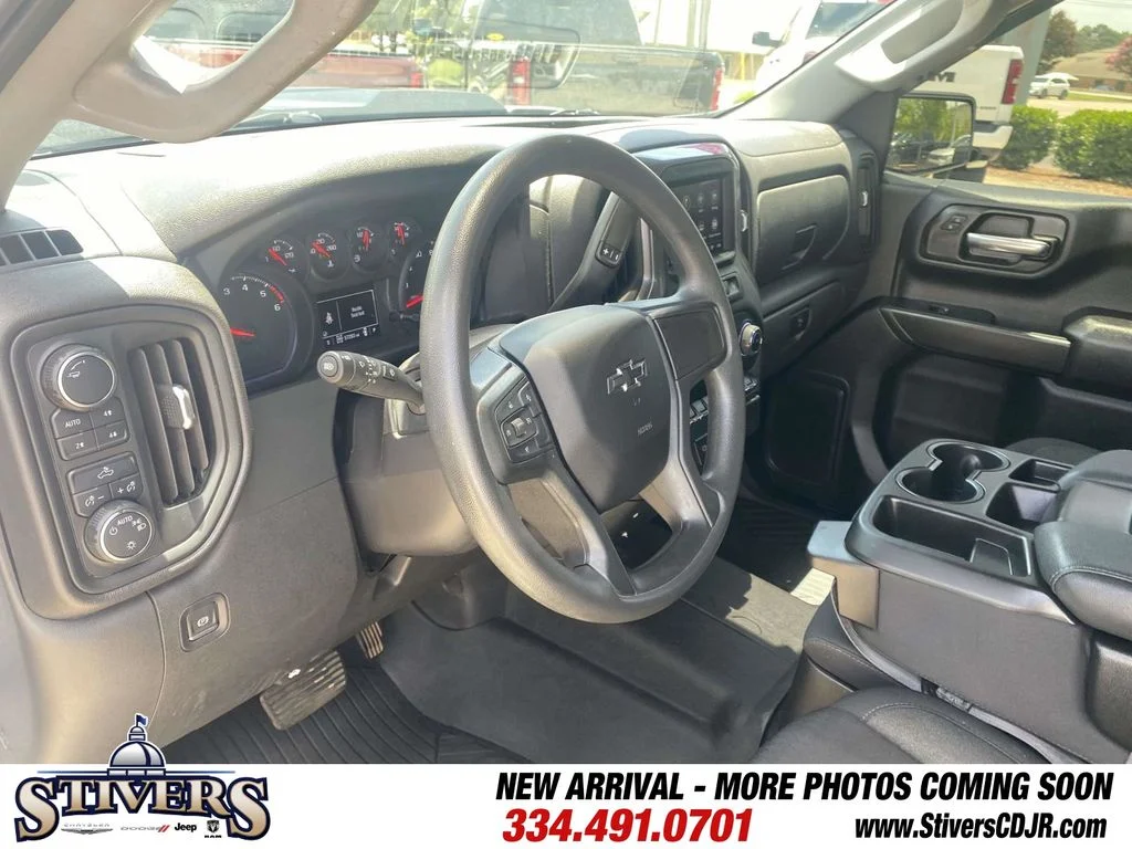 Used 2024 White Chevrolet Custom Trail Boss image 23