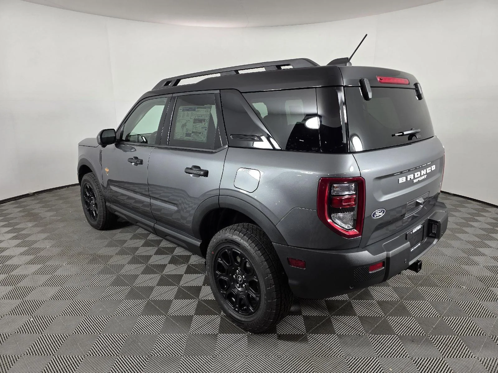 Used 2026 Carbonized Gray Metallic Ford Badlands image 3