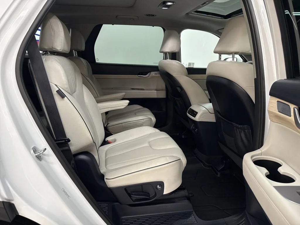 Used 2024 White Hyundai Limited image 17