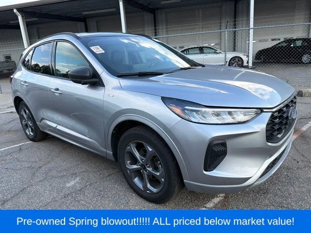 Used 2023 Silver Ford ST-Line image 9