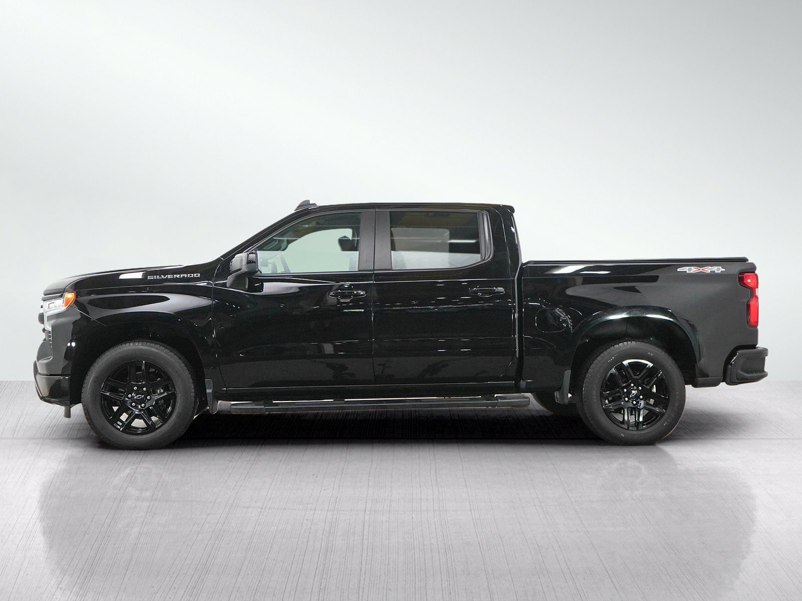 Used 2024 Chevrolet Silverado 1500 RST with VIN 1GCPDEEK9RZ172708 for sale in White Bear Lake, Minnesota