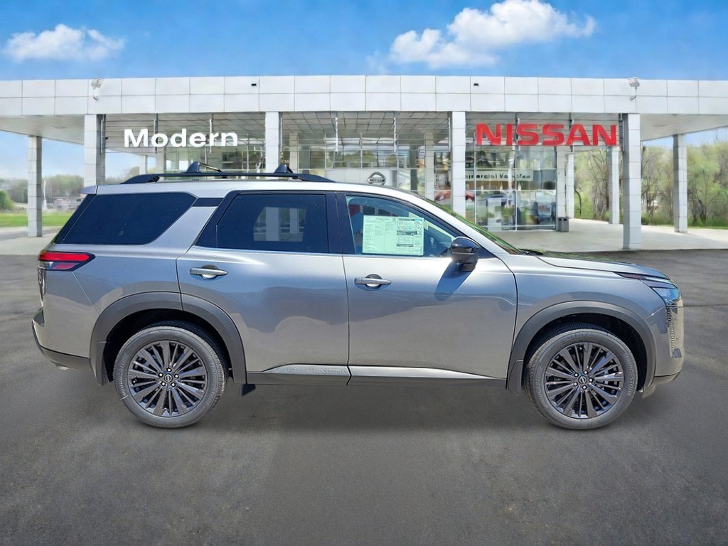 New 2026 Gun Metallic Nissan SL image 7