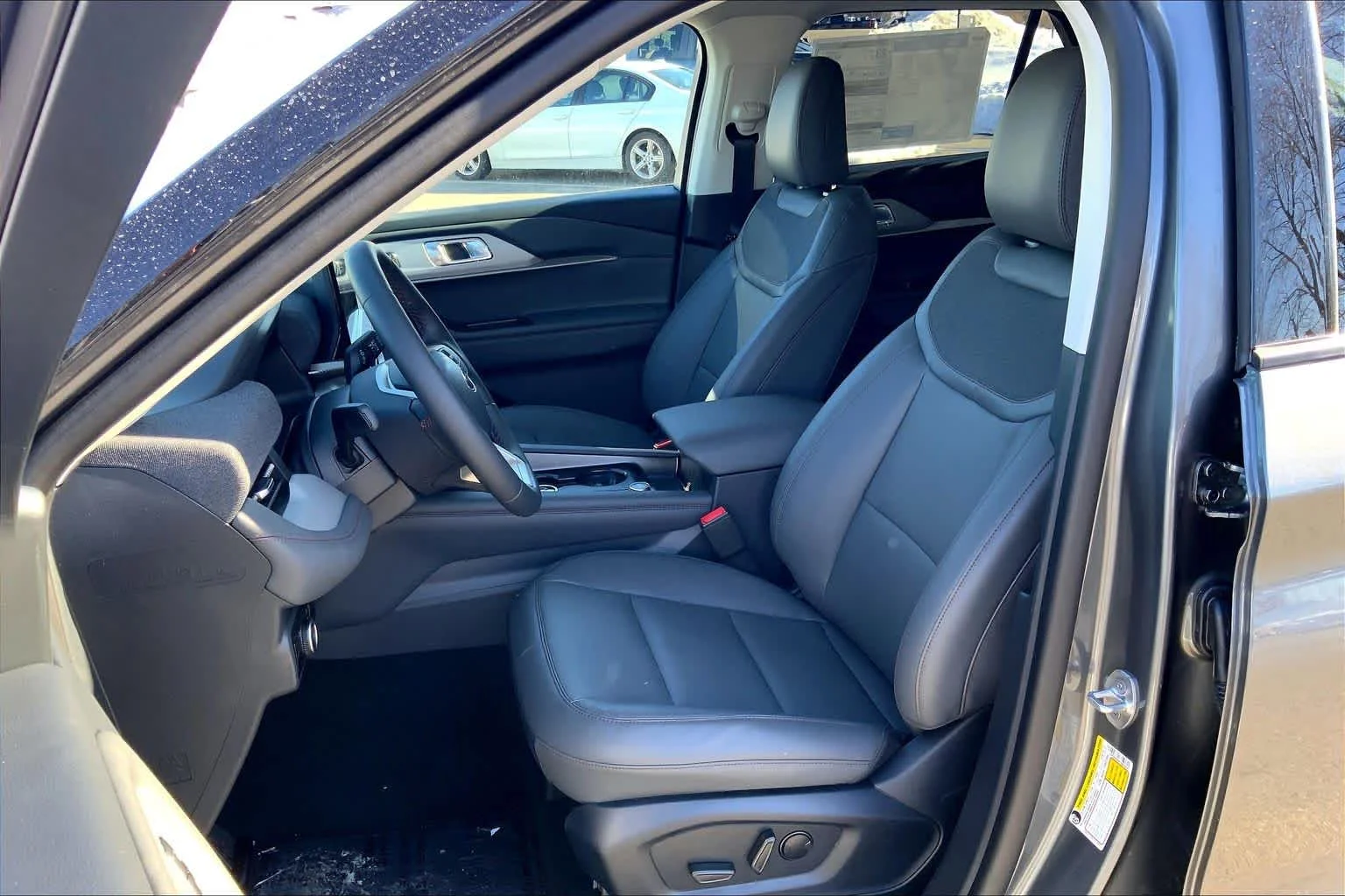 New 2026 Carbonized Gray Metallic Ford Active w/200A Pkg image 12