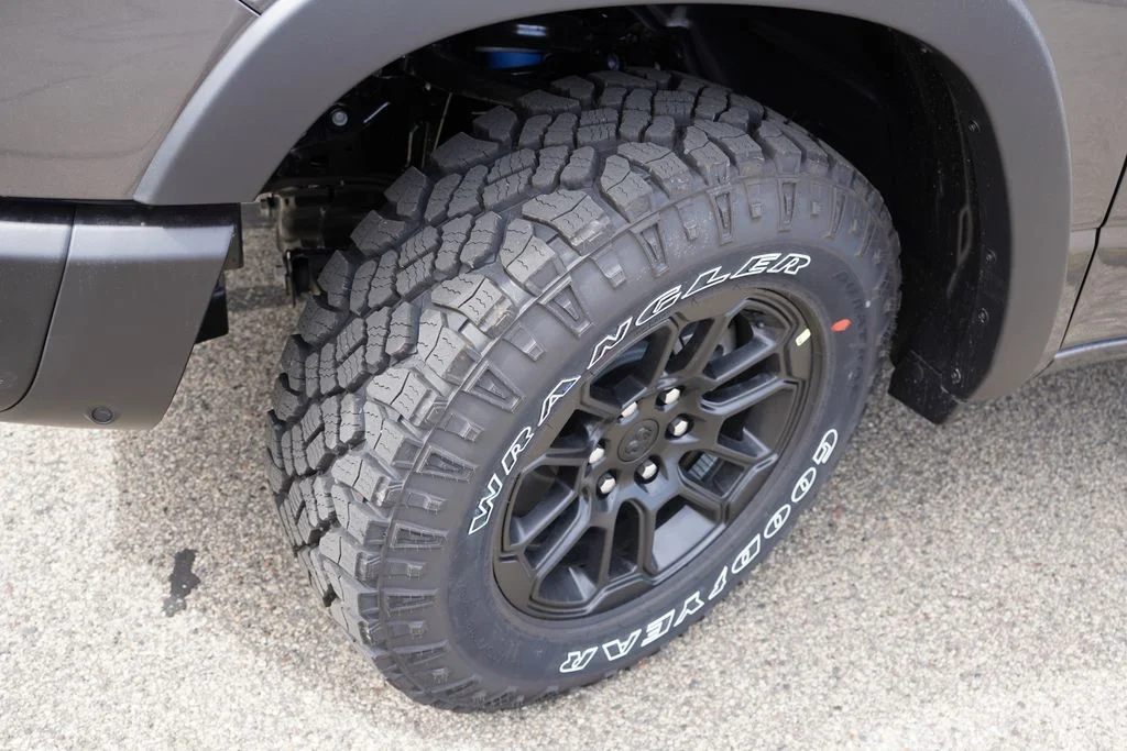 New 2027 Granite Crystal Metallic Clear-Coat Exterior Paint RAM Rebel image 9