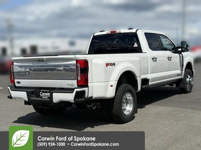 New 2026 Star White Metallic Tri-Coat Ford Platinum image 15