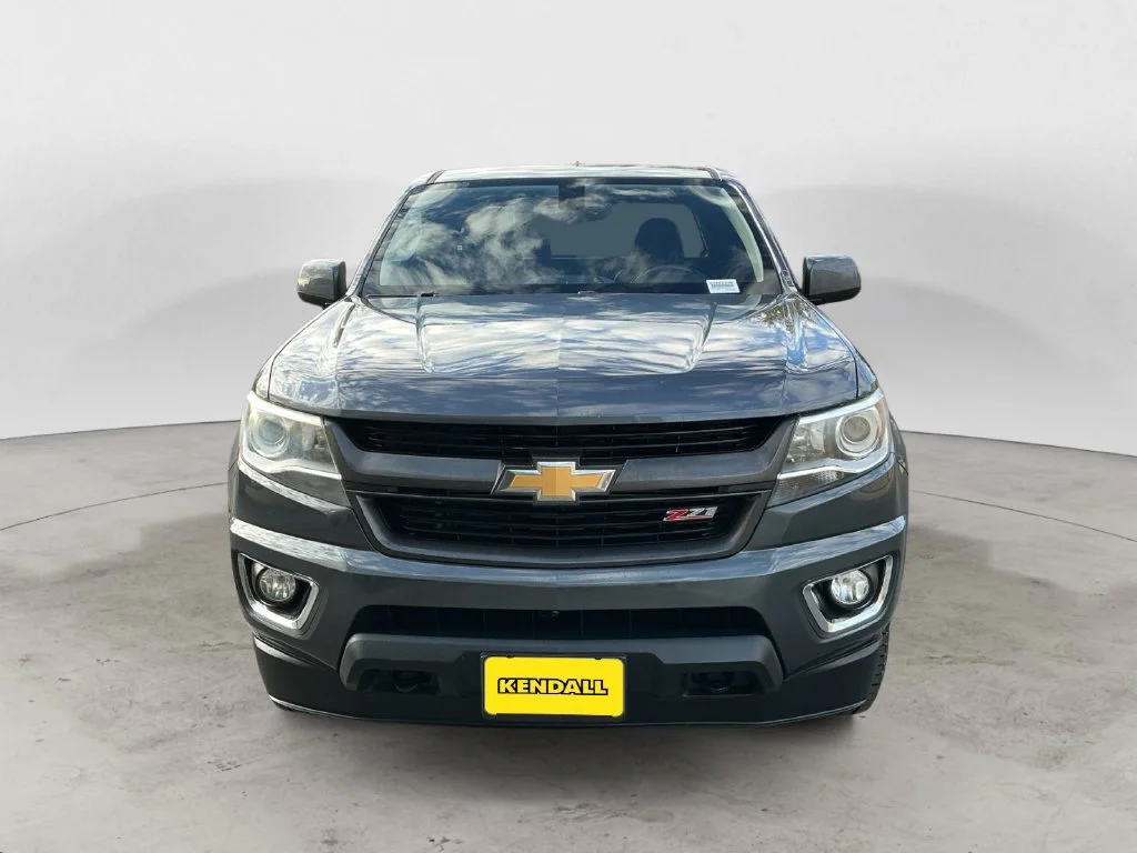 Used 2017 CYBER GRAY METALLIC Chevrolet 4WD Z71 image 3