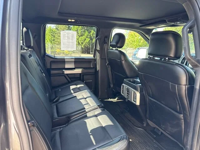 Used 2015 Magnetic Metallic Ford XLT image 10