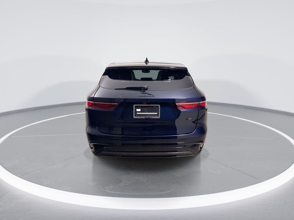 2026 Jaguar F-Pace R-Dynamic S - Photo 7